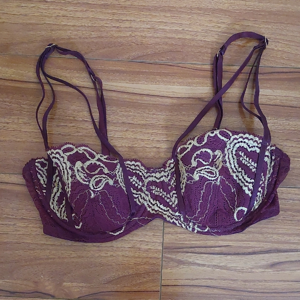 Victoria's Secret Burgundy Lace Underwire Bra with Cream Accents
